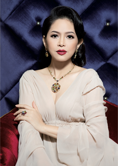 Bố mẹ chồng H&agrave; Tăng trở th&agrave;nh cặp đ&ocirc;i &lsquo;quyền lực&rsquo; của thời trang thế giới